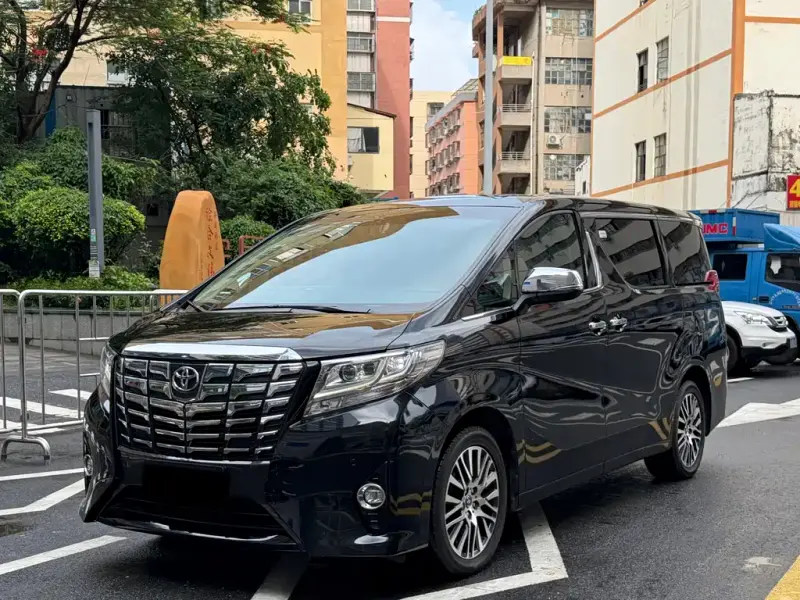 Toyota Alphard, 2018