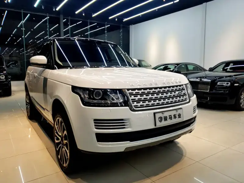 Land Rover Range Rover, 2017 — фото 1