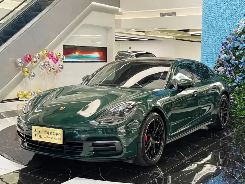 Porsche Panamera, 2018