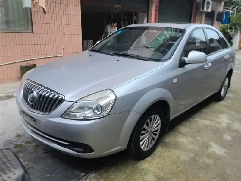 Buick Excelle, 2015