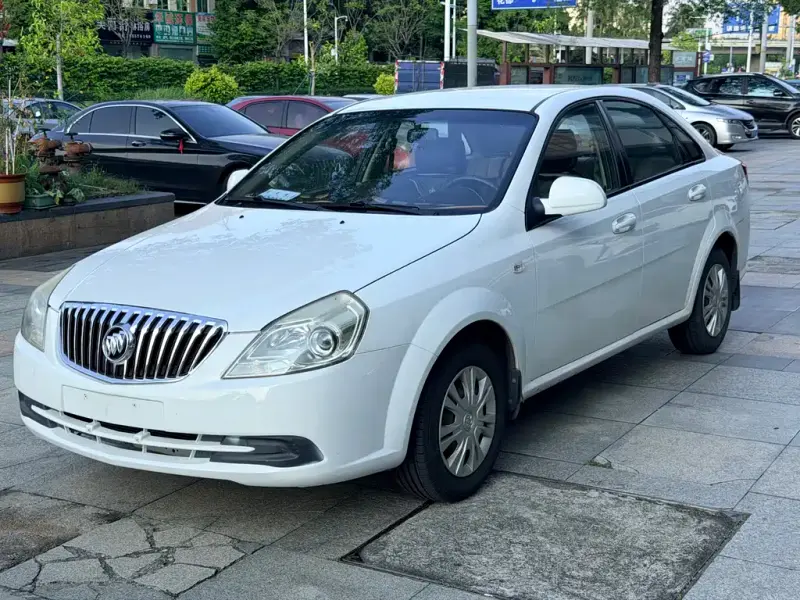 Buick Excelle, 2016