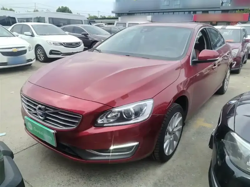 Volvo S60, 2015