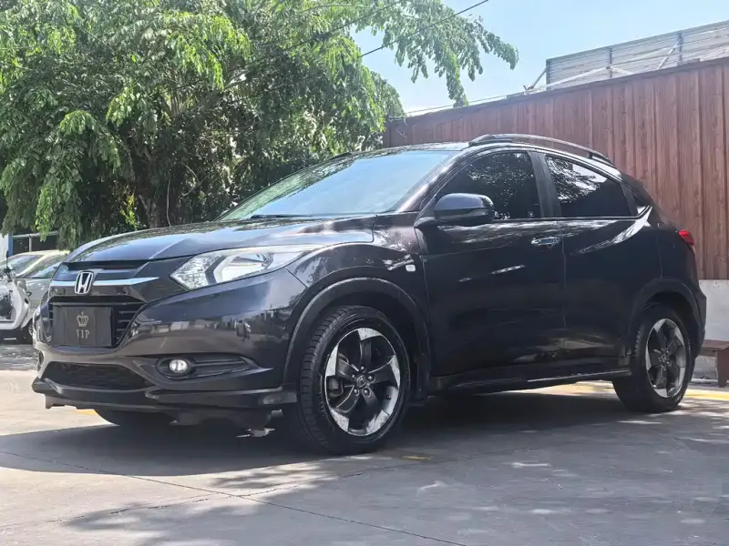 Honda Vezel, 2016 — фото 1