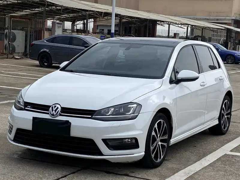 Volkswagen Golf, 2016