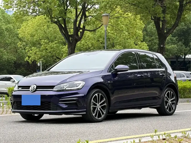 Volkswagen Golf, 2020