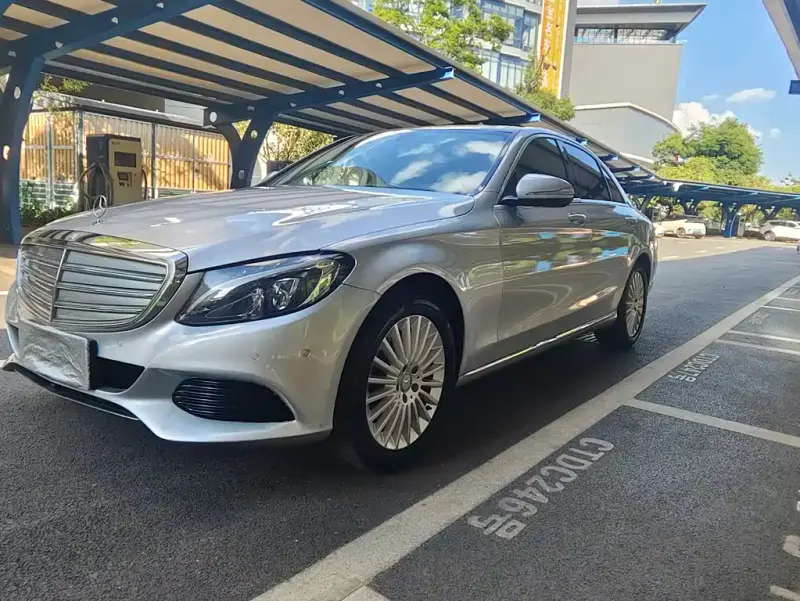 Mercedes-Benz C-Class, 2015