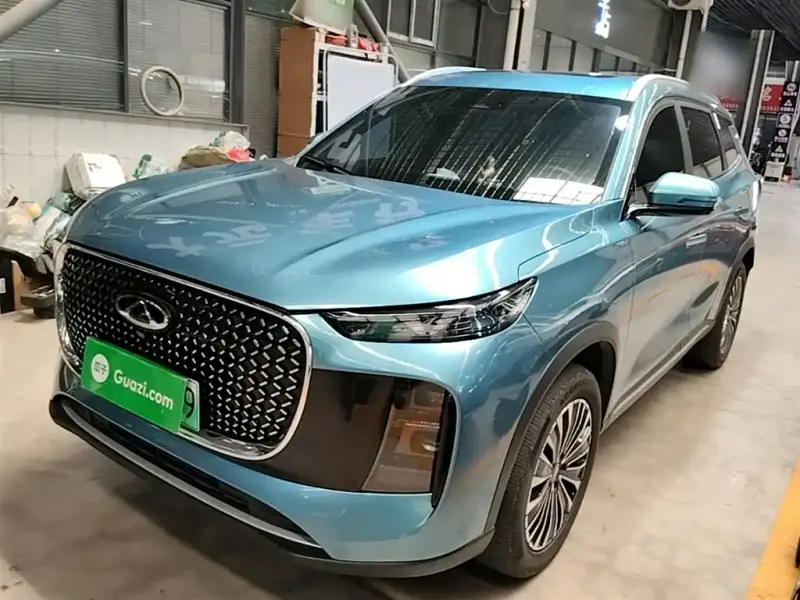 Chery Tiggo 8 PLUS C-DM, 2025