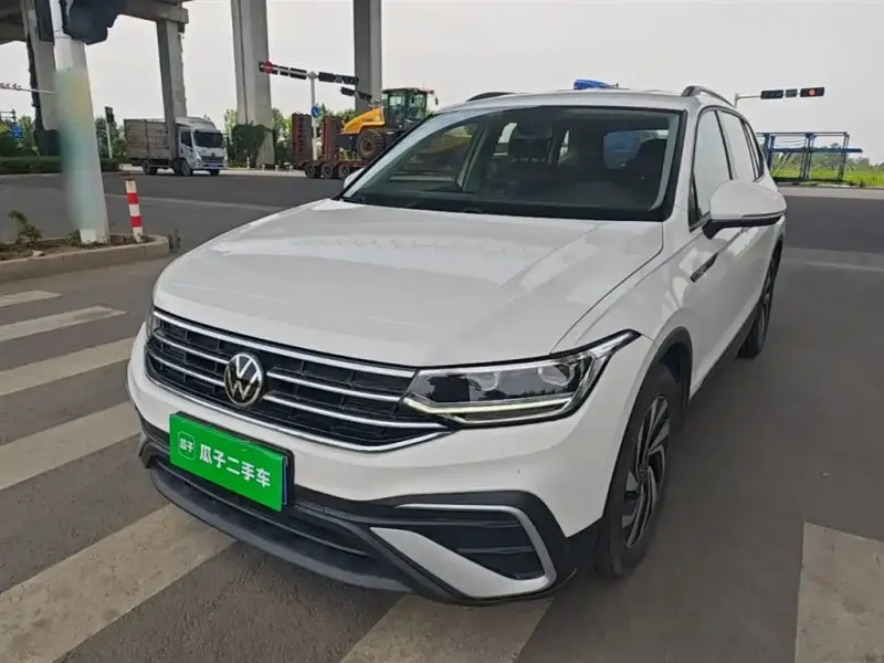 Volkswagen Tiguan L, 2022