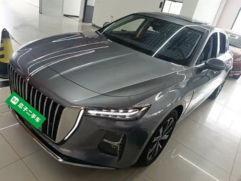 Hongqi H5 PHEV, 2025