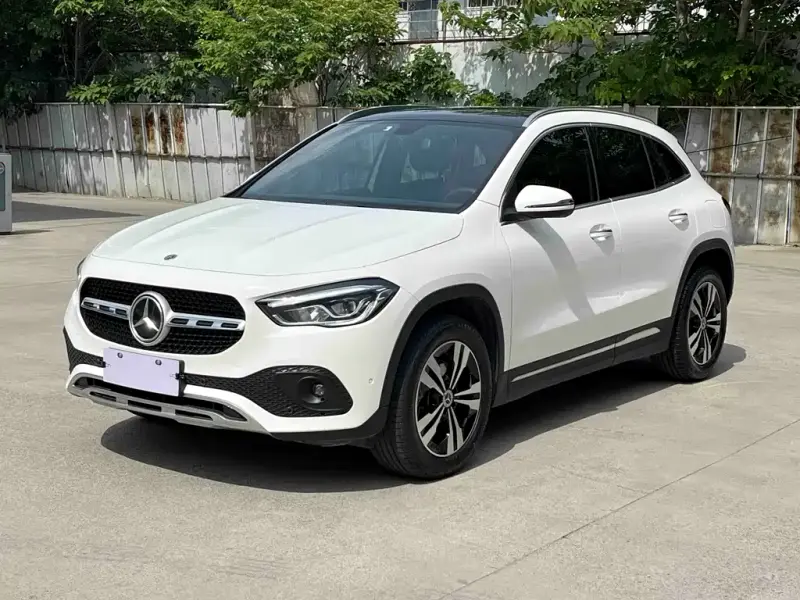 Mercedes-Benz GLA, 2021
