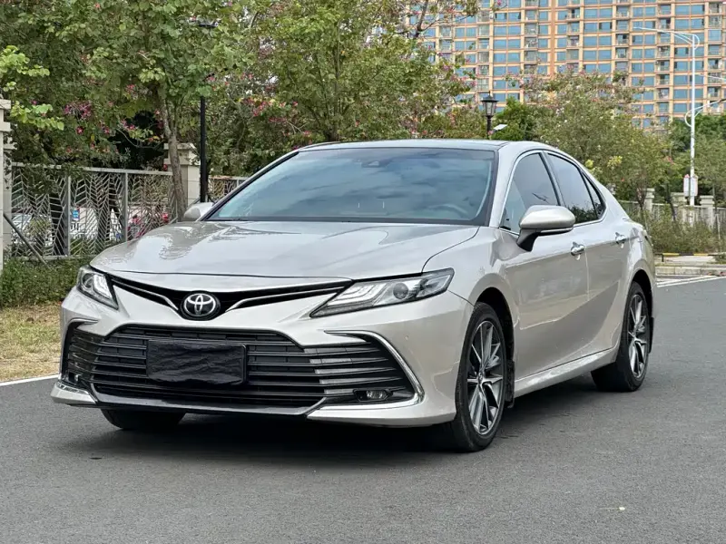 Toyota Camry, 2023