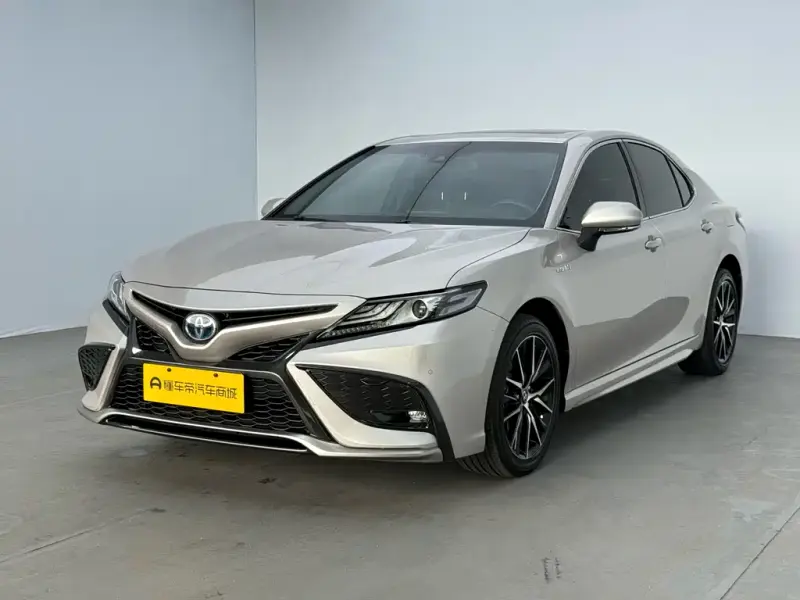 Toyota Camry, 2022