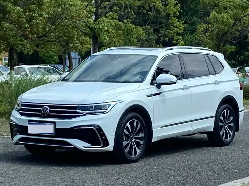 Volkswagen Tiguan L, 2023