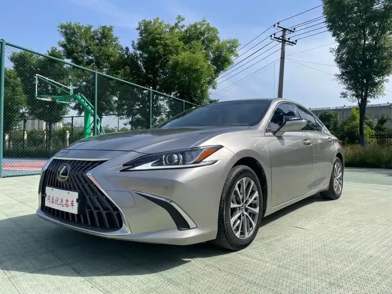 Lexus ES, 2022 — фото 1