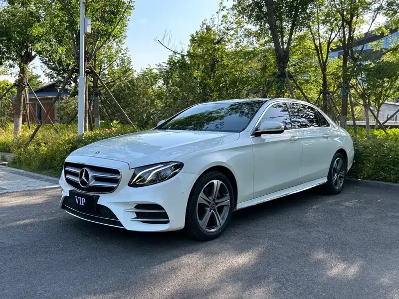 Mercedes-Benz E-Class, 2019 — фото 1