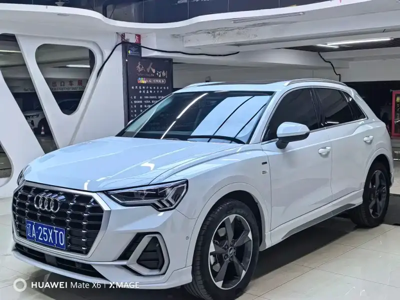 Audi Q3, 2022