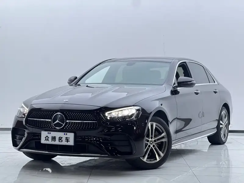 Mercedes-Benz E-Class, 2020 — фото 1