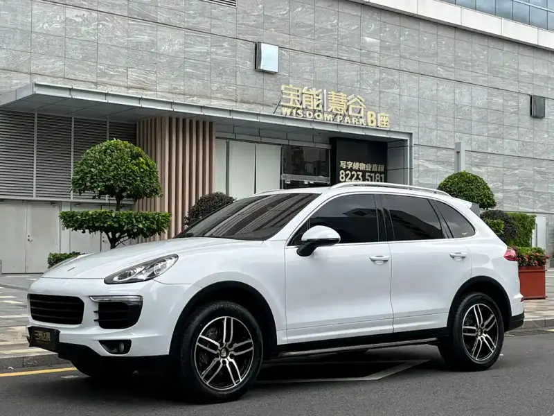 Porsche Cayenne, 2016