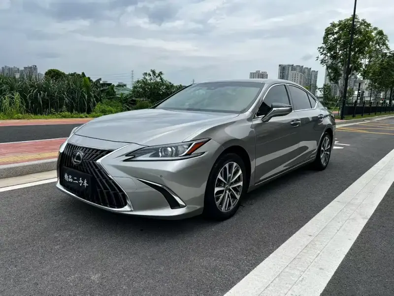 Lexus ES, 2022 — фото 1
