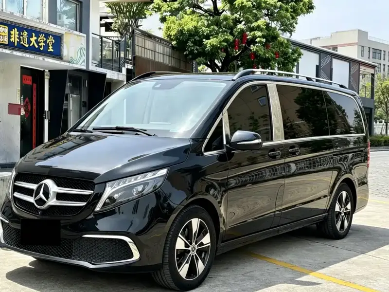 Mercedes-Benz V-Class, 2023 — фото 1