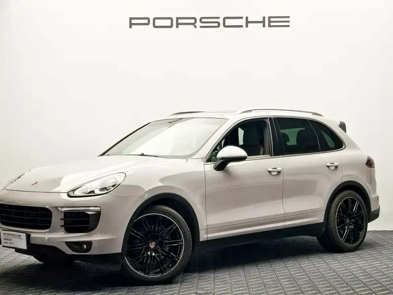 Porsche Cayenne, 2015