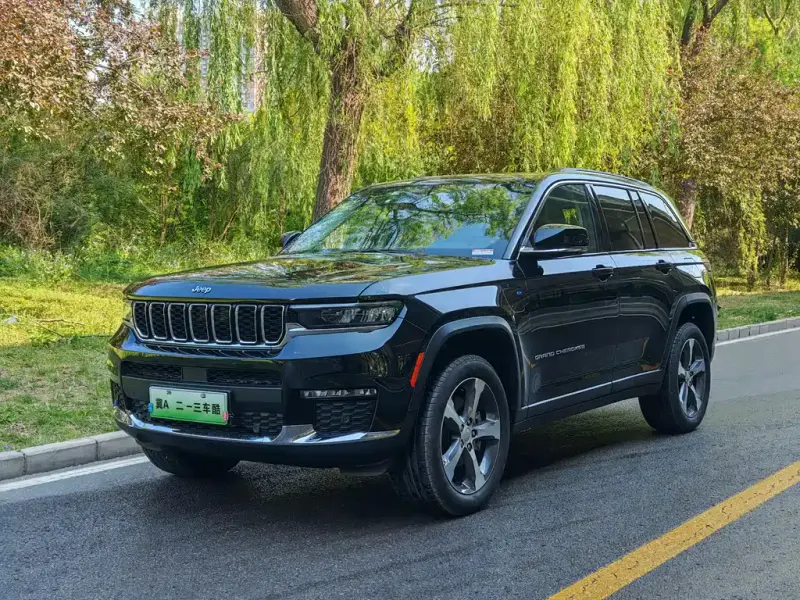 Jeep Grand Cherokee 4xe (Import), 2025