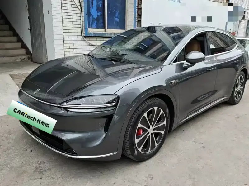 Luxeed Zhijie R7, 2025