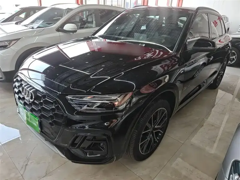 Audi Q5L, 2024