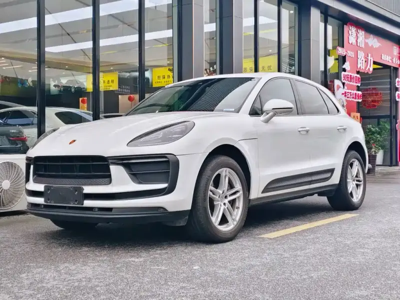 Porsche Macan, 2023
