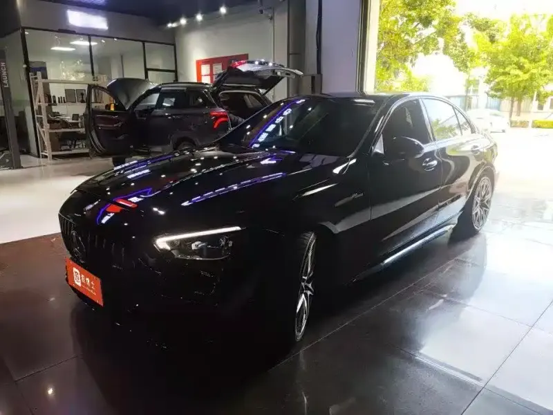 Mercedes-Benz C-Class AMG, 2025