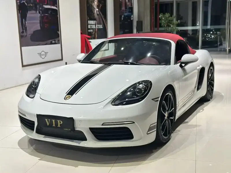 Porsche 718, 2025