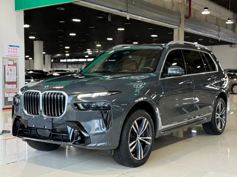 BMW X7, 2023 — фото 1