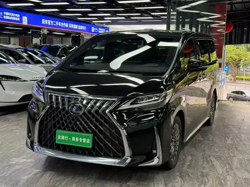 Lexus LM, 2023