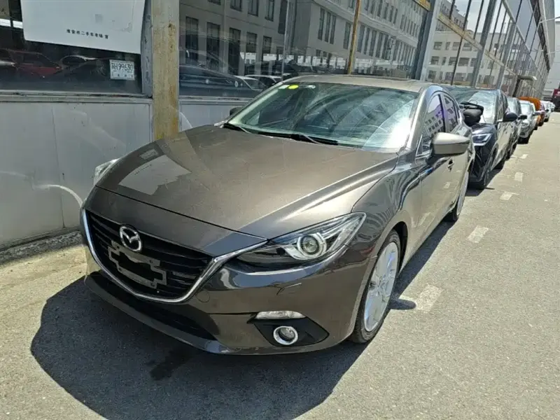 Mazda 3 Axela, 2015 — фото 1