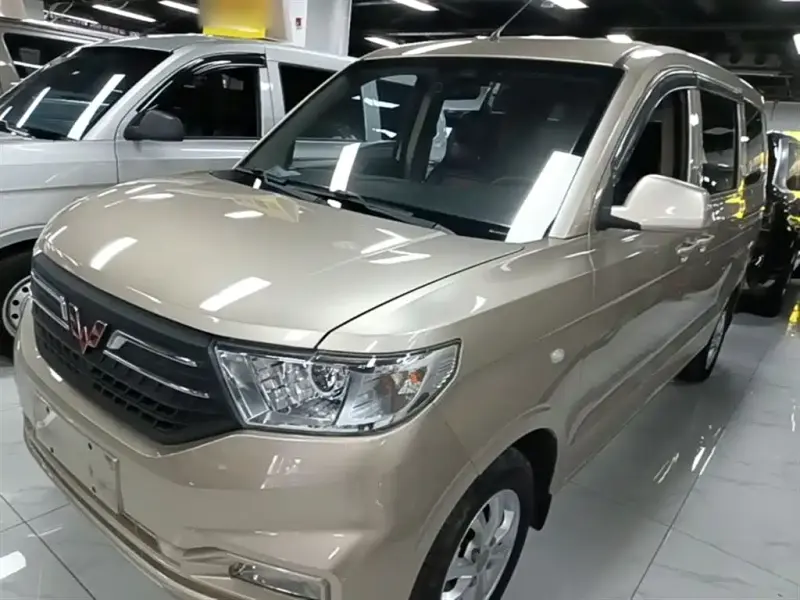 Wuling Hongguang V, 2024