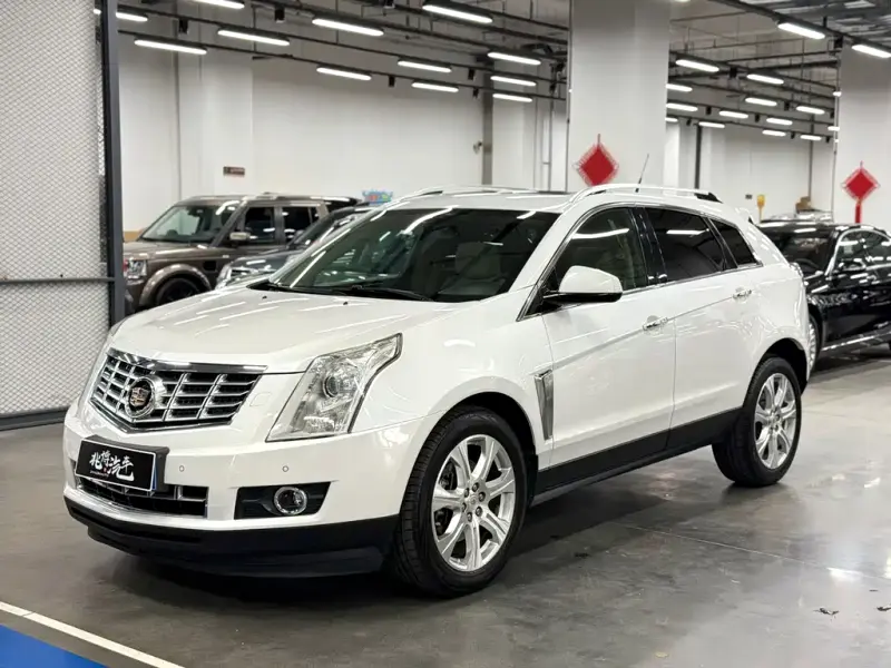 Cadillac SRX, 2015 — фото 1