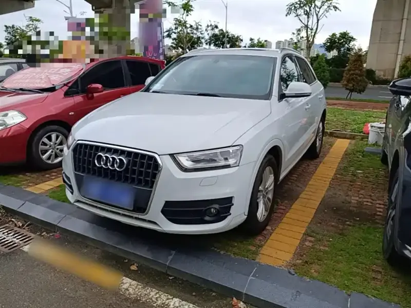 Audi Q3, 2015