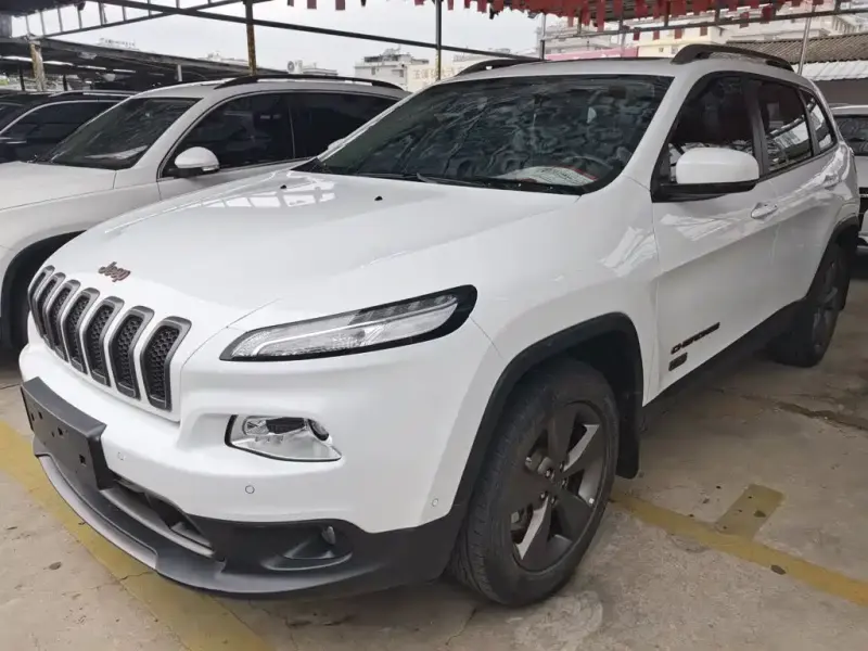 Jeep Cherokee, 2017 — фото 1