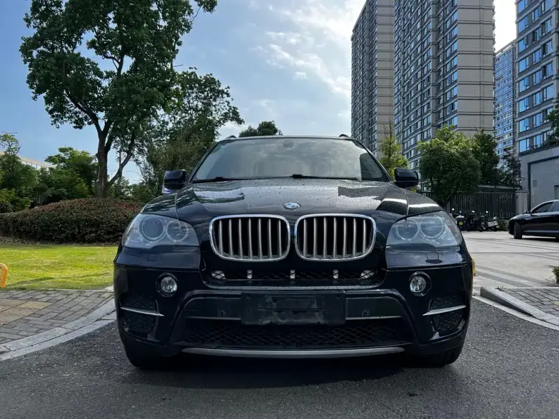 BMW X5 (Import), 2013