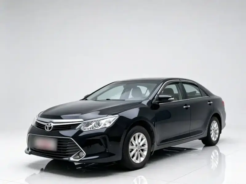 Toyota Camry, 2015