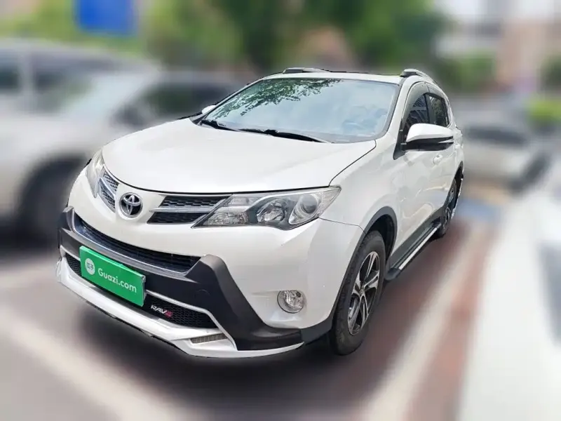 Toyota RAV4, 2016 — фото 1