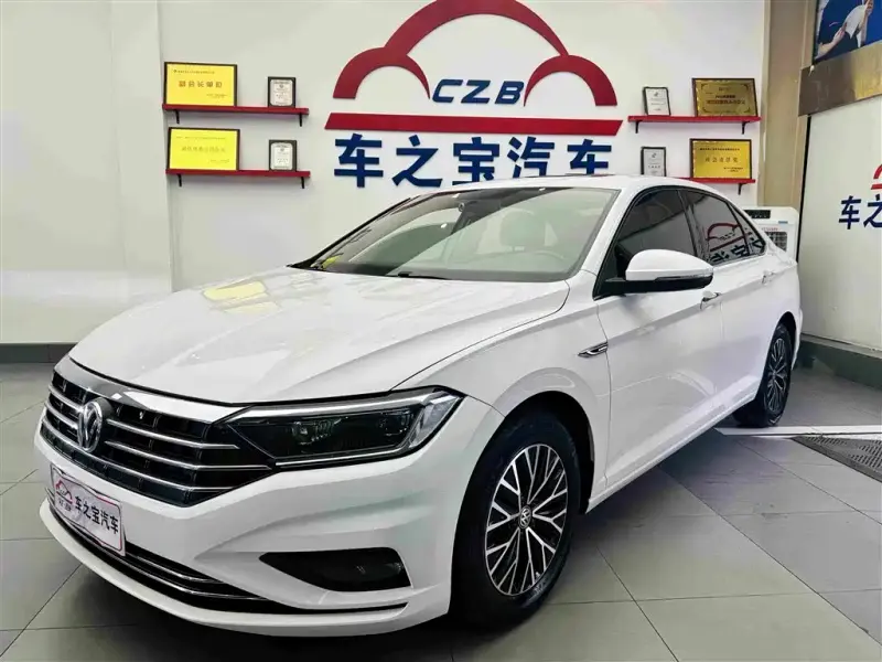 Volkswagen Sagitar, 2020