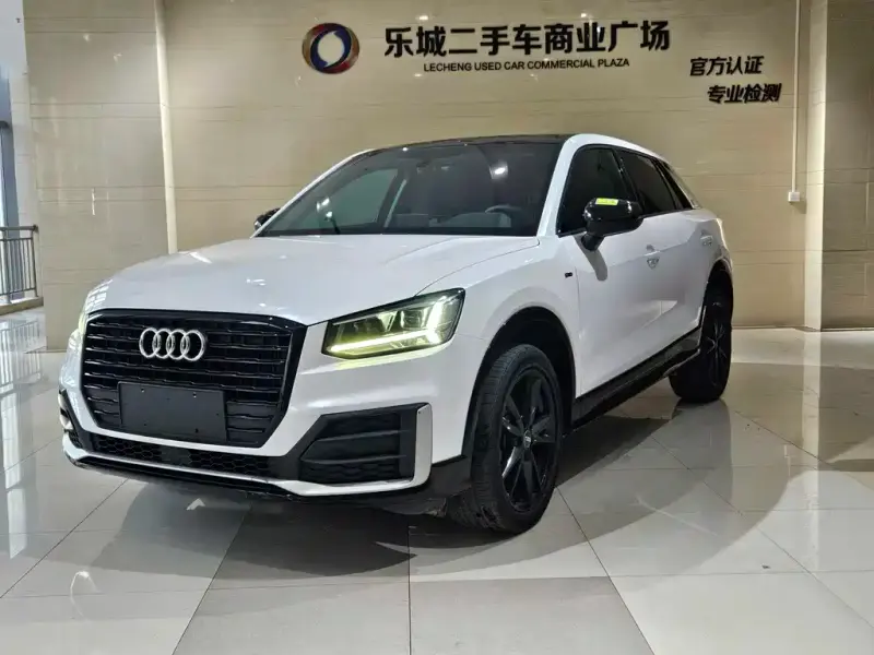 Audi Q2L, 2020