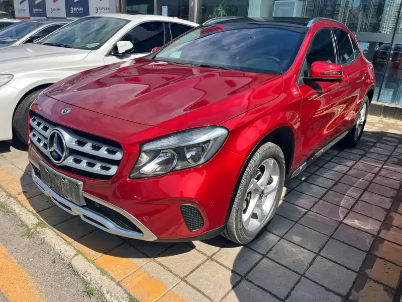 Mercedes-Benz GLA, 2017 — фото 1