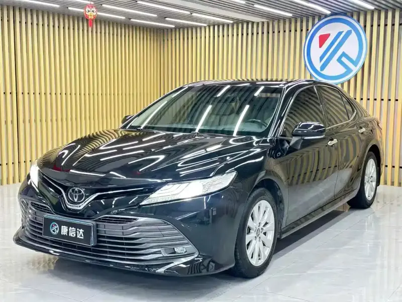 Toyota Camry, 2020