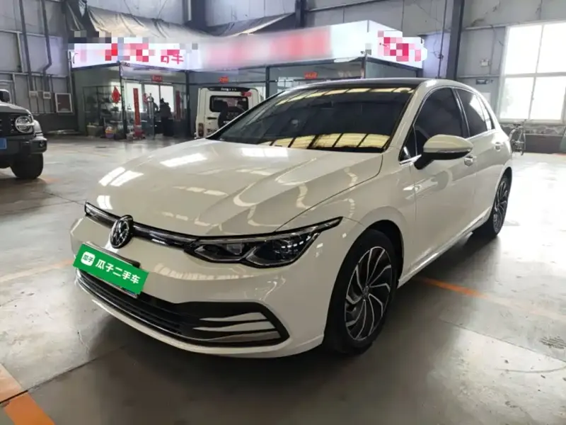Volkswagen Golf, 2021