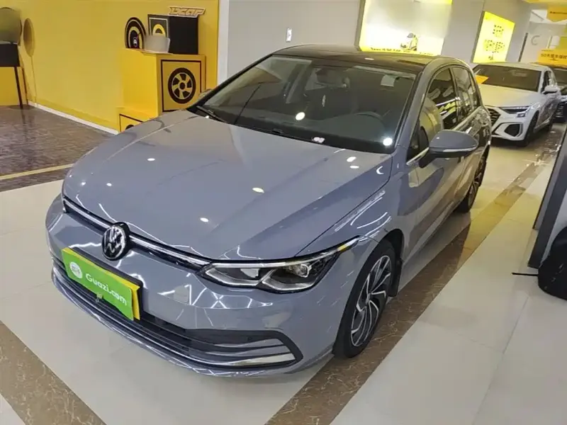 Volkswagen Golf, 2021