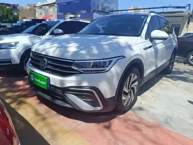 Volkswagen Tiguan L, 2022