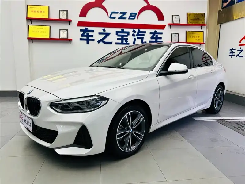 BMW 1 Series, 2023