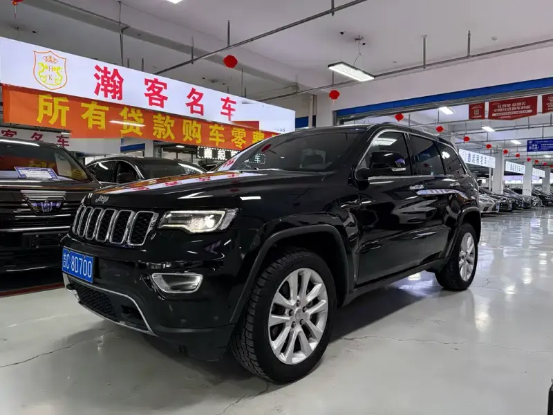 Jeep Grand Cherokee (Import), 2018